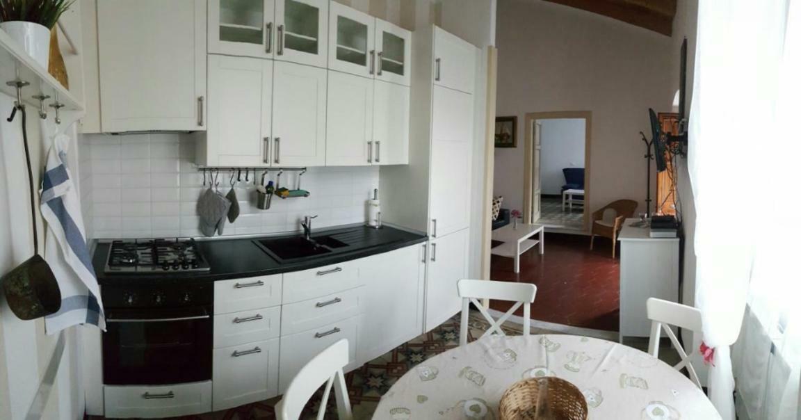 Your Home In Le Grazie Porto Venere Eksteriør billede